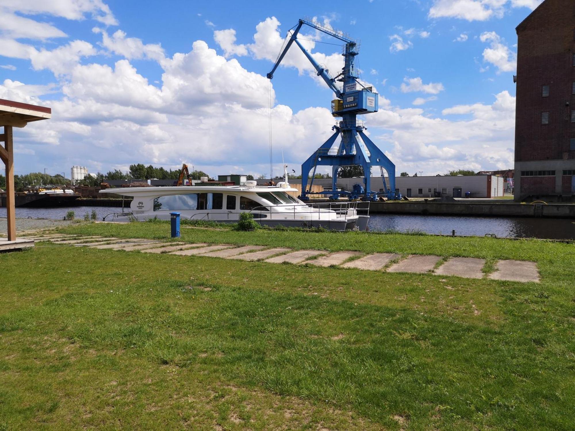 Boot & Bike Hansestadt Anklam Extérieur photo